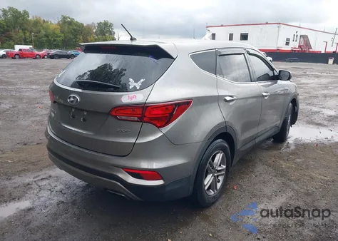 2018 Hyundai Santa Fe Sport 2.4L z USA, uszkodzony, nr VIN 5NMZT3LB8JH080629